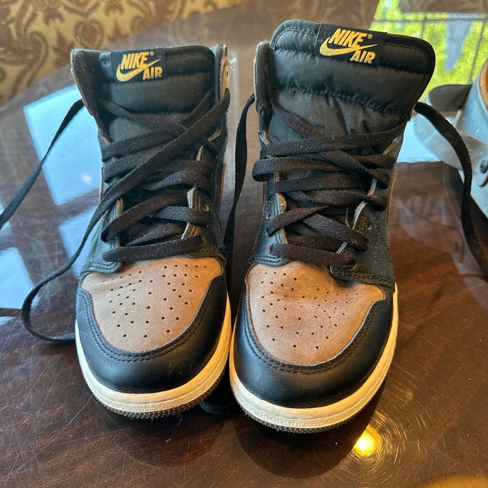 Size 7Y - Jordan 1 Retro OG High Palomino